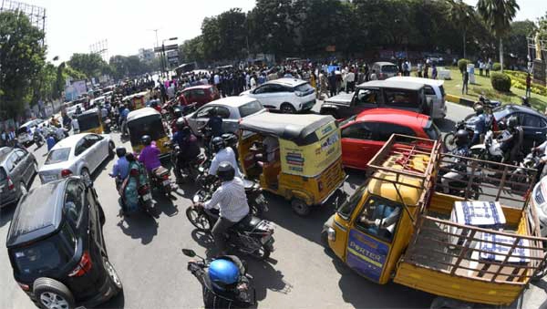 traffic jam at basheerbagh